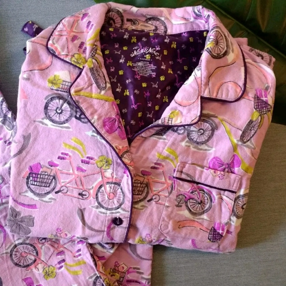 Nick & Nora Winter Bicycles flannel pajamas - Picture 3 of 8
